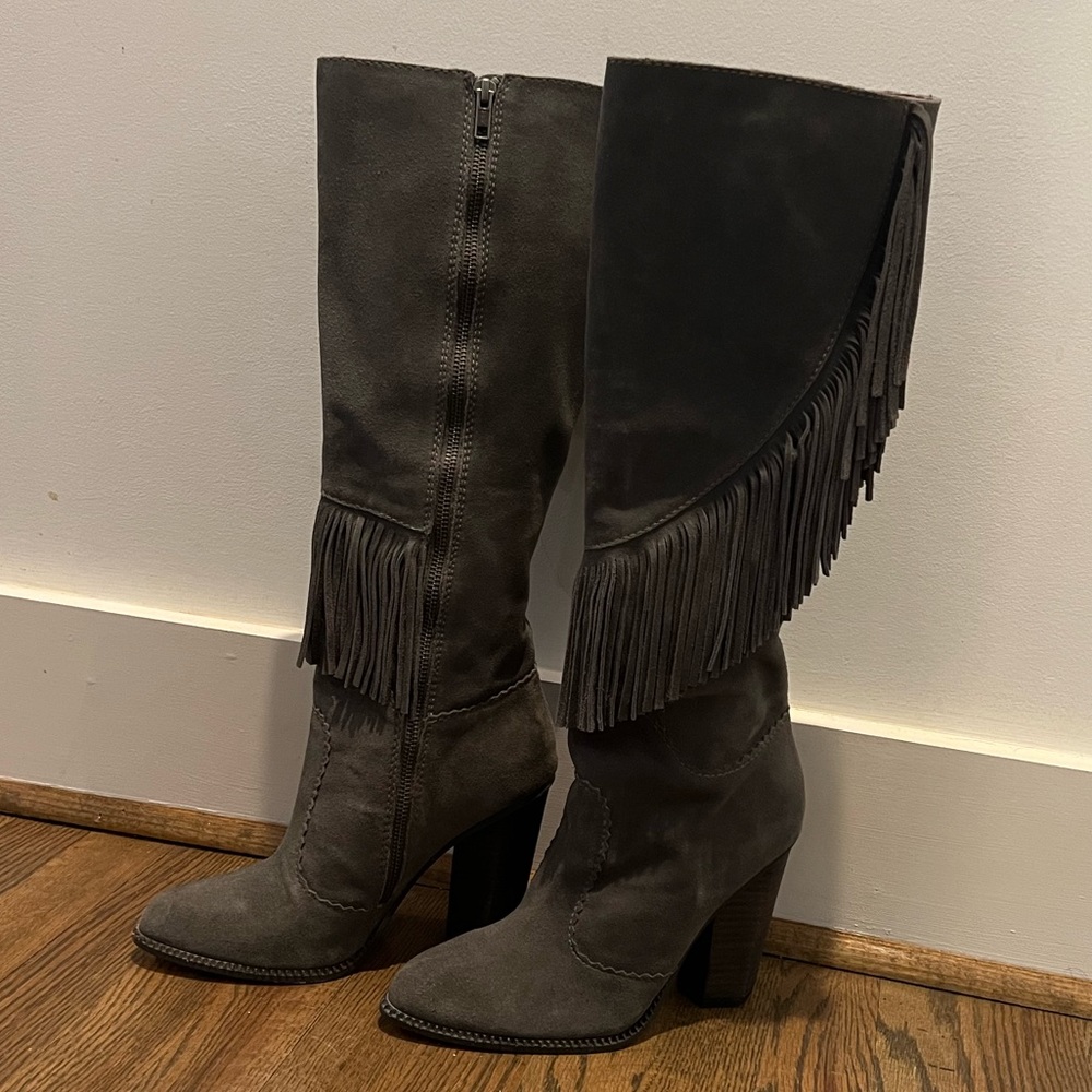 Cynthia Vincent Gray Grey Suede Tall Fringe Boots 8 N… Gem